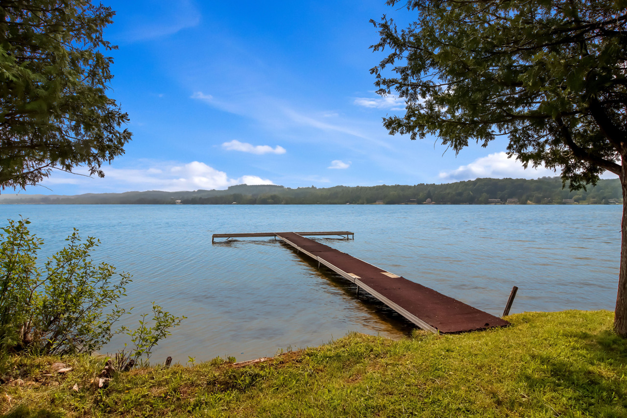 Morio Waterfrontage